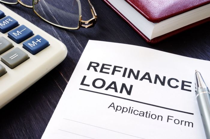 Mortgage refinance options article side