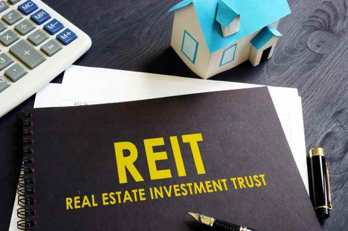 Reits invest courses estate real invezz guides